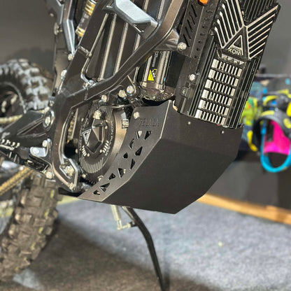 Vorbestellung Surron Ultra Bee Scheinwerferabdeckung/Kettenschutz aus echter Kohlefaser