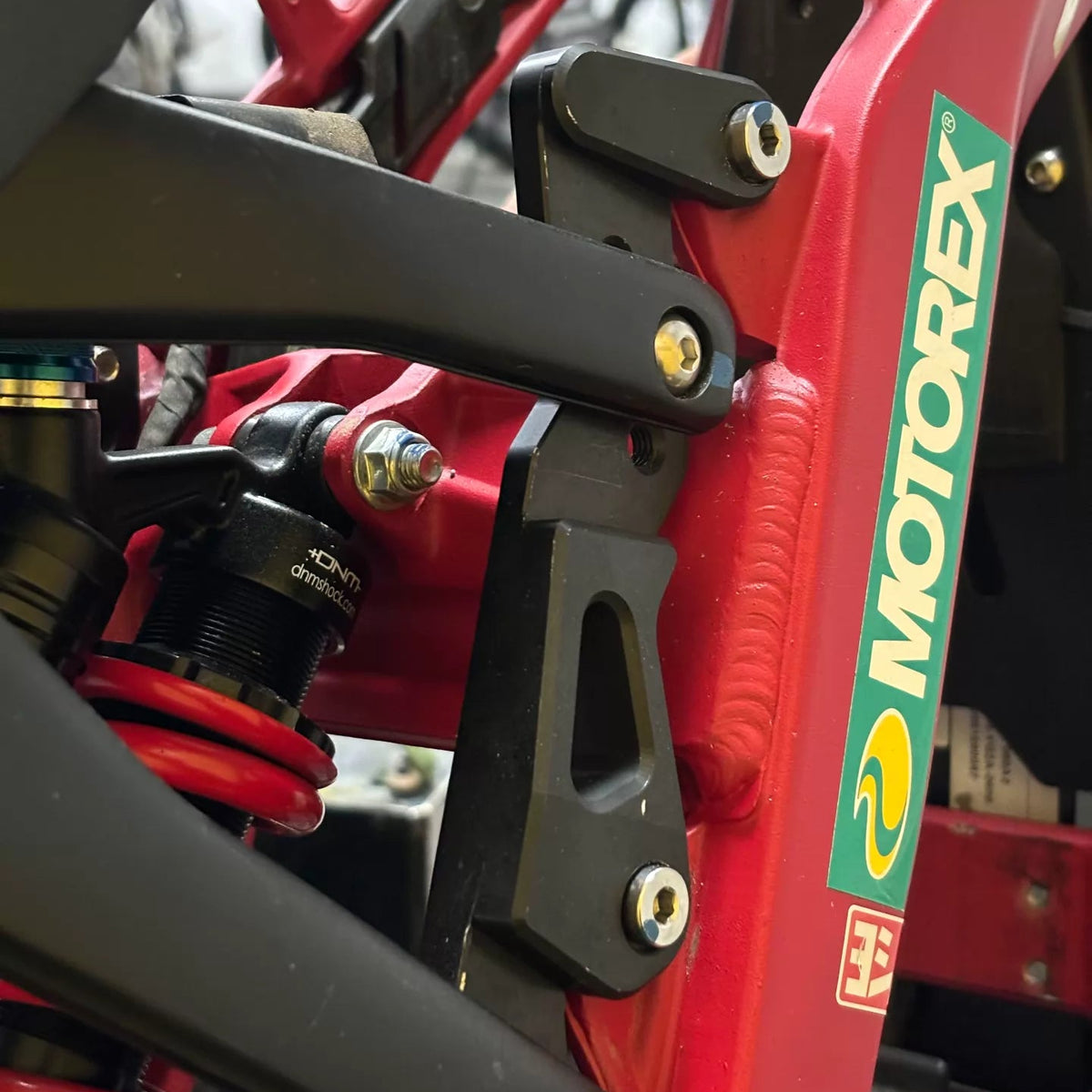 REV797_Lowering_kit_for_Surron_Light_Bee_LBX