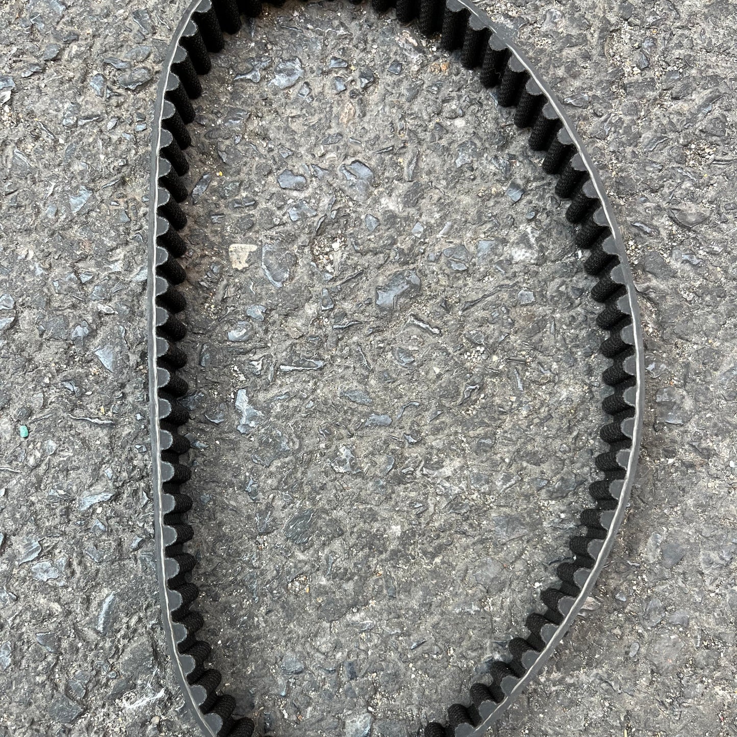 Vorbestellung Surron Ultra Bee Scheinwerferabdeckung/Kettenschutz aus echter Kohlefaser